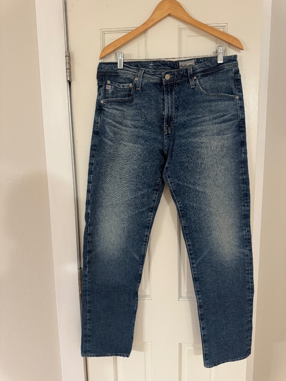 AG Tellis Modern Slim Jeans Men's 34x33 Light Wash Stretch Denim USA